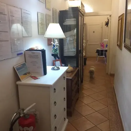 ベッド・アンド・ブレックファスト Casa Di Alfredo Ii Affittacamere シエーナ