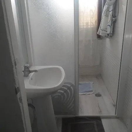 Oda ve Kahvaltı Casa Di Alfredo Ii Affittacamere *